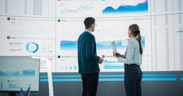 Cómo se trabaja en analítica desde un centro de Big Data Equipo de analítica web